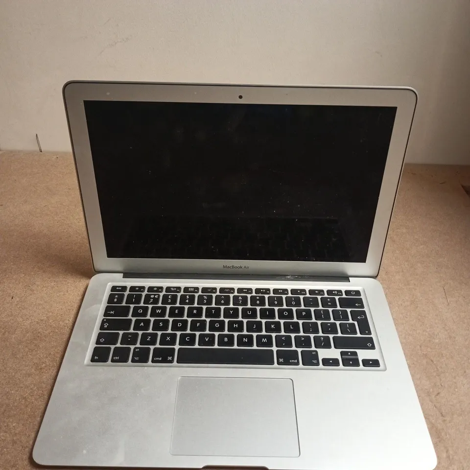 APPLE MACBOOK AIR A1369 13-INCH LAPTOP – SILVER