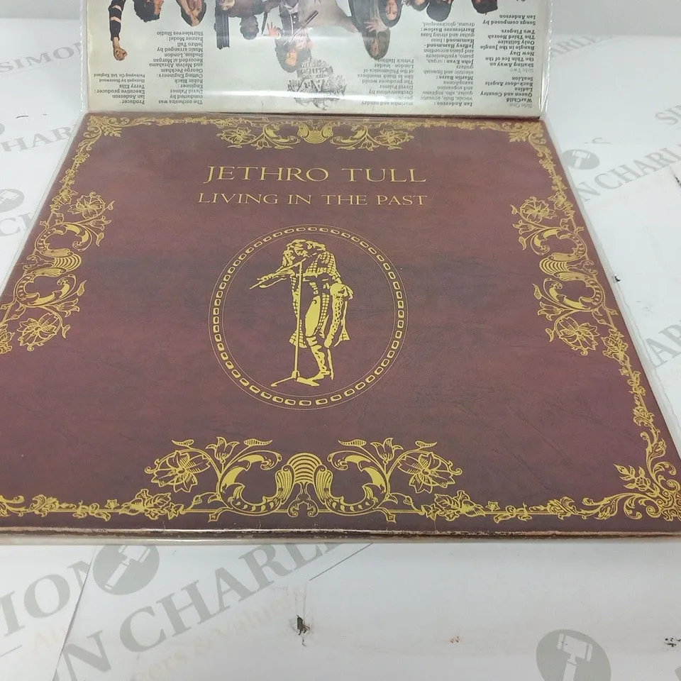4 X JETHRO TULL VINYL LPS. TO INCLUDE AQUALUNG.