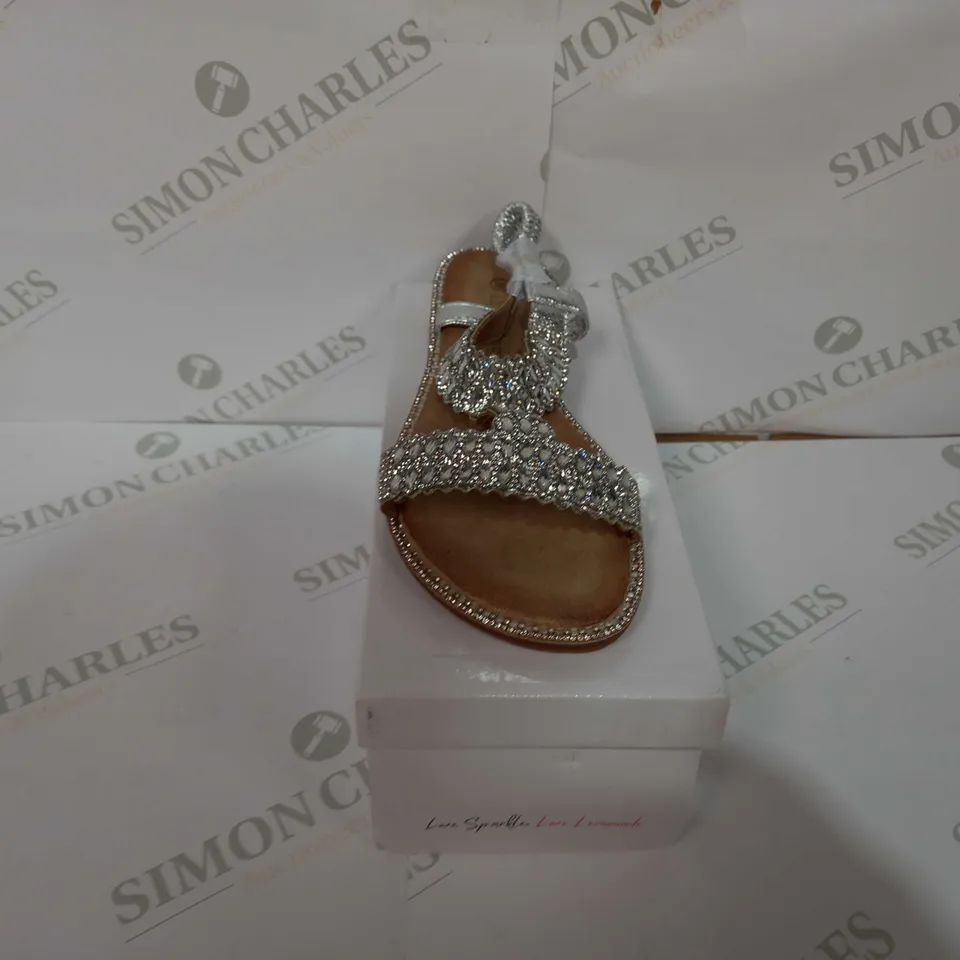 LEMONADE SHINE LL15 IN SILVER - UK 6 