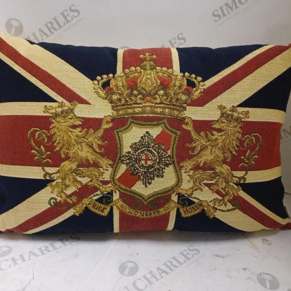 EVANS LICHFIELD UNION JACK LION CUSHION COVER, COTTON, MULTICOLOUR