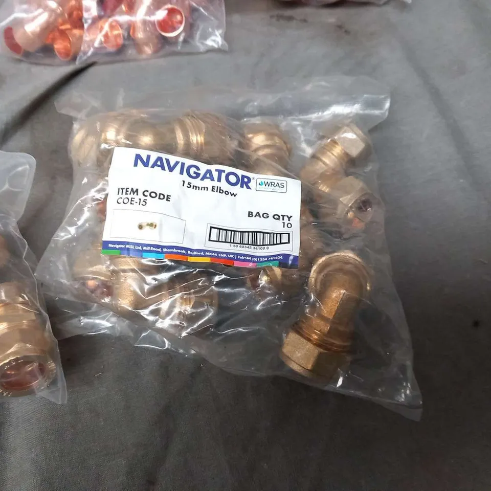 LARGE QUANTITY OF ASSORTED NAVIGATOR PARTS TO INCLUDE;