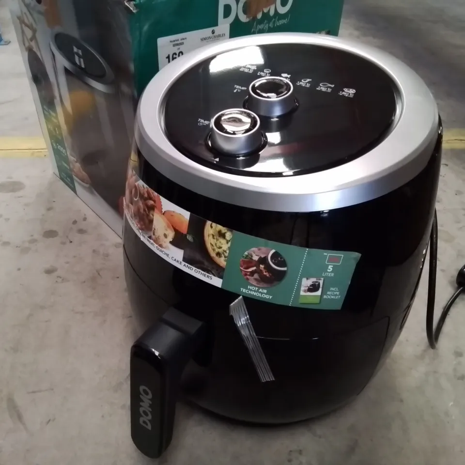 BOXED DOMO DELI FRYER MULTIFUNCTIONAL OVEN