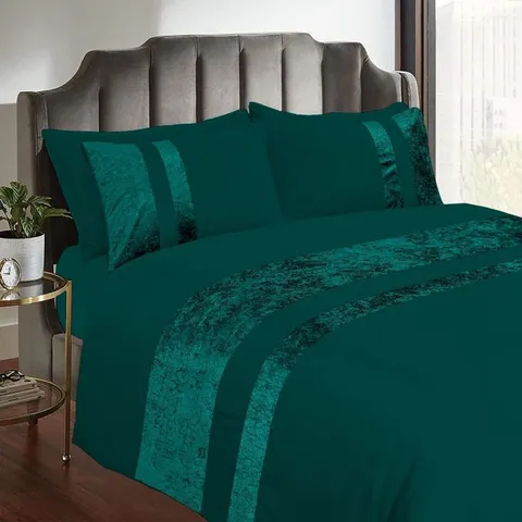 BAGGED APTOS POLYESTER SOLID COLOUR DUVET COVER SET WITH PILLOWCASES - JADE GREEN