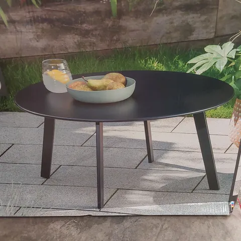 BRAND NEW BOXED STEEL OUTDOOR 70cm COFFEE TABLE