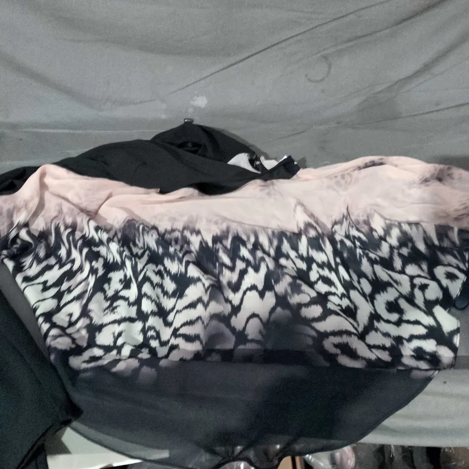 WALLIS WOMEN'S BLACK TROUSERS WITH ATTACHED PRINTED TOP, UK 16 (EU 44) – TAG ATTACHED