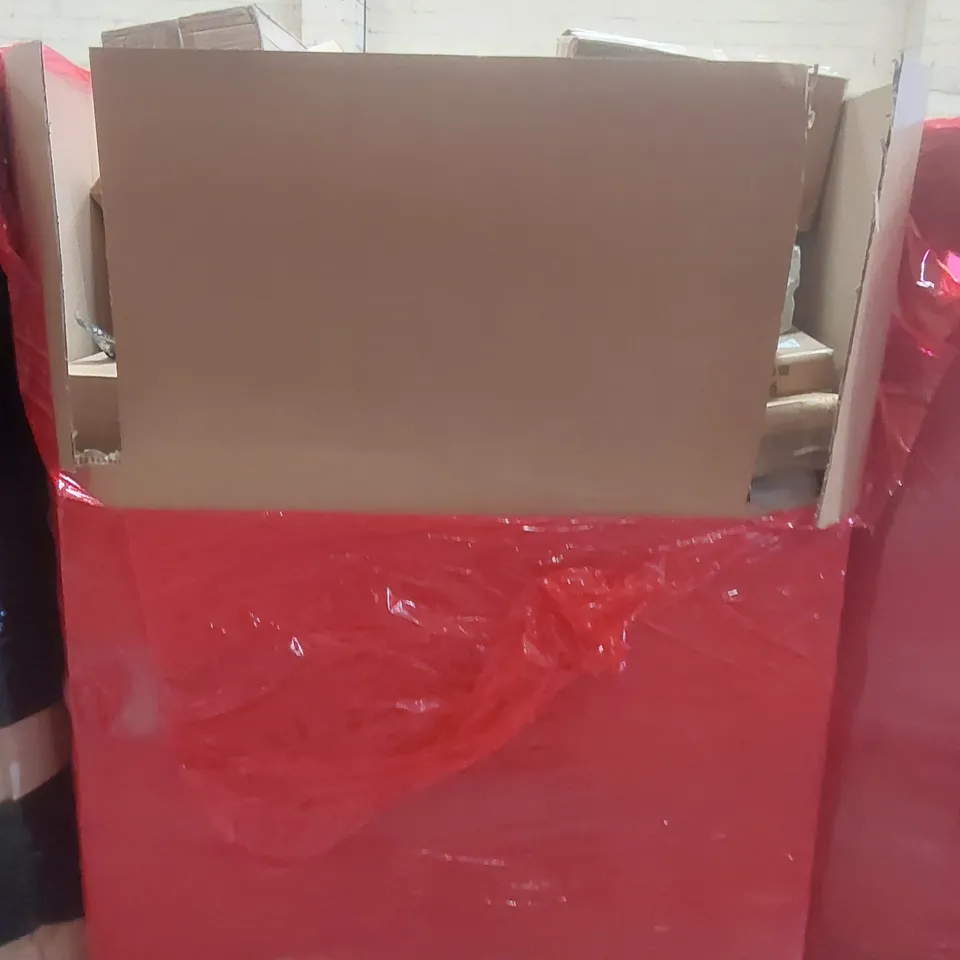 PALLET CONTAINING A VERY LARGE QUANTITY OF ASSORTED ITEMS INCLUDING: MINIFIRE MONITORS, DRYWALL SANDER, SIN MOP & BUCKET SYSTEM ECT