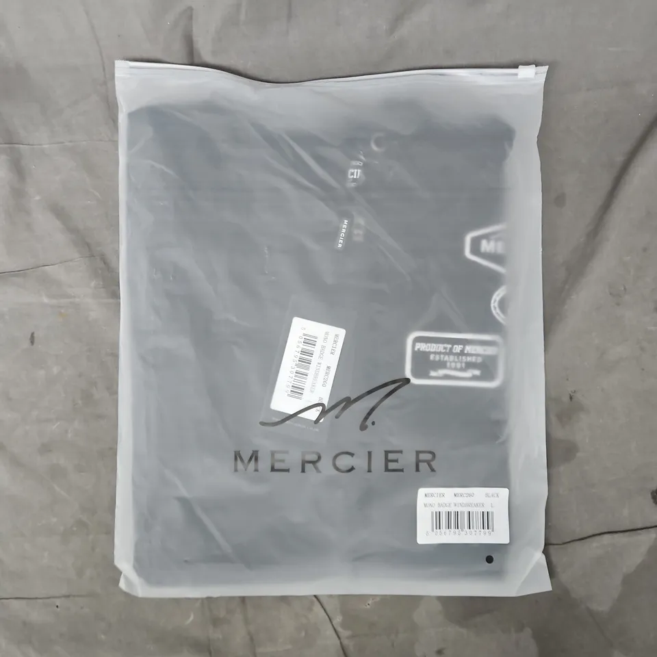 BAGGED MERCIER MONO BADGE WINDBREAKER IN BLACK SIZE LARGE