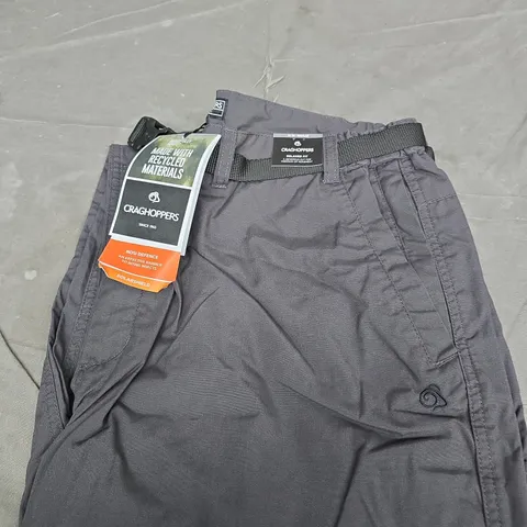 CRAGHOPPERS MEN’S HIKING TROUSERS – DARK GREY WITH NOSI DEFENCE TAG SIZE 40"