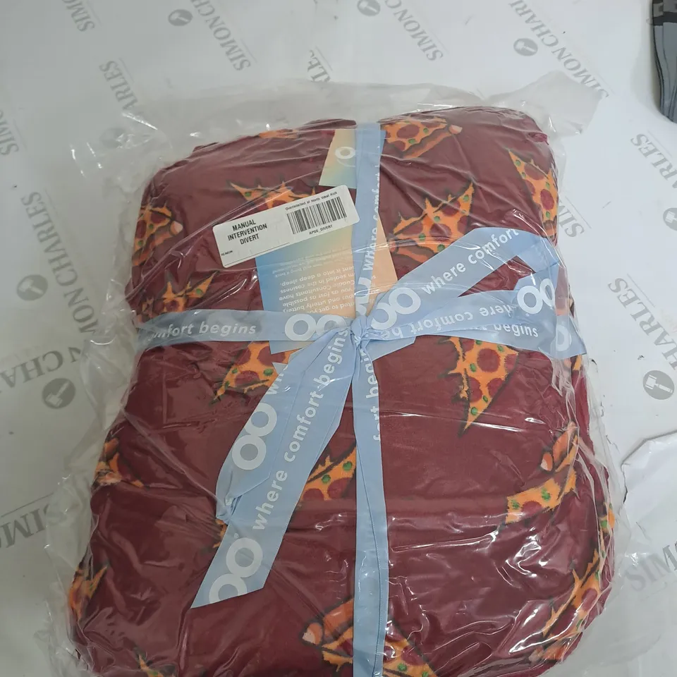 OODIE OVERSIZED WEARABLE BLANKET 