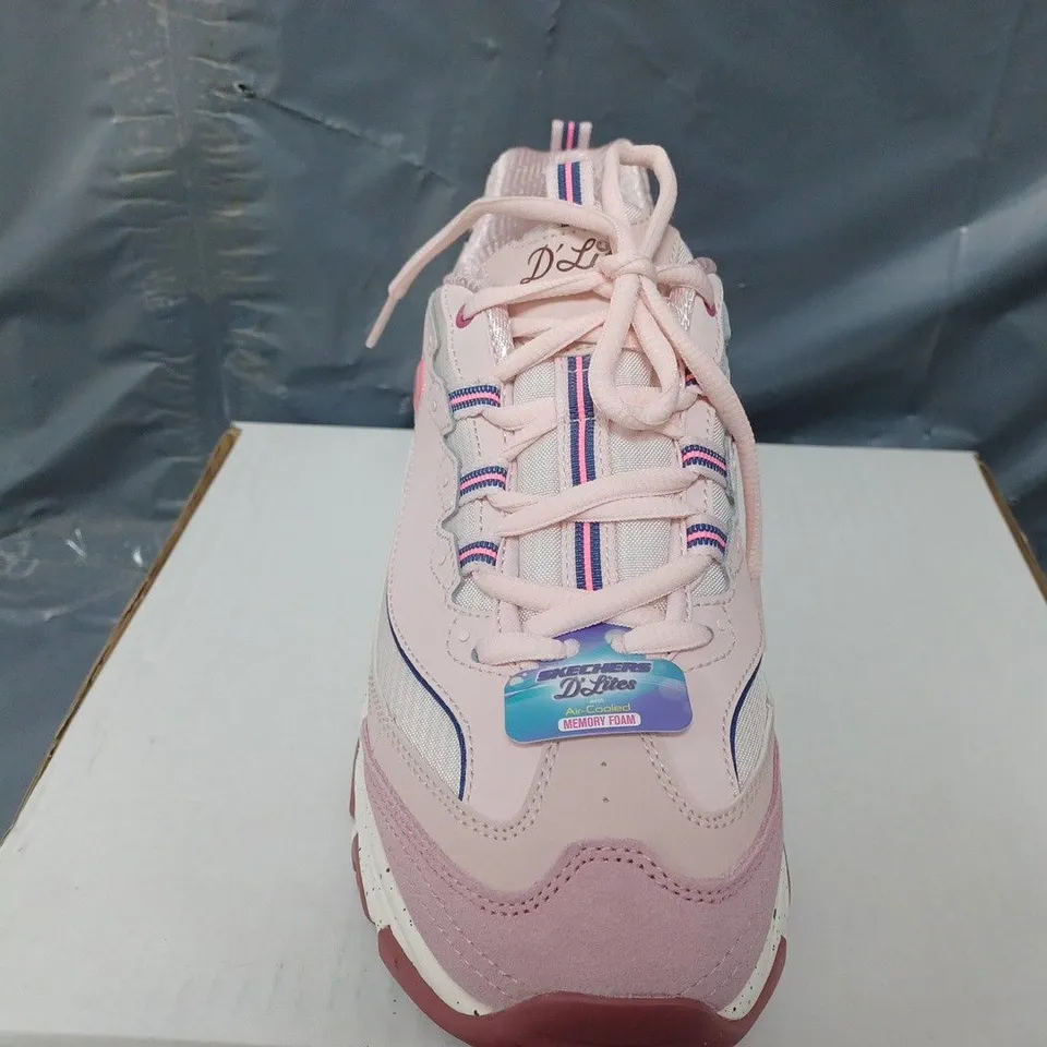 BOXED SKECHERS D'LITES TRAINERS IN PINK - SIZE 7