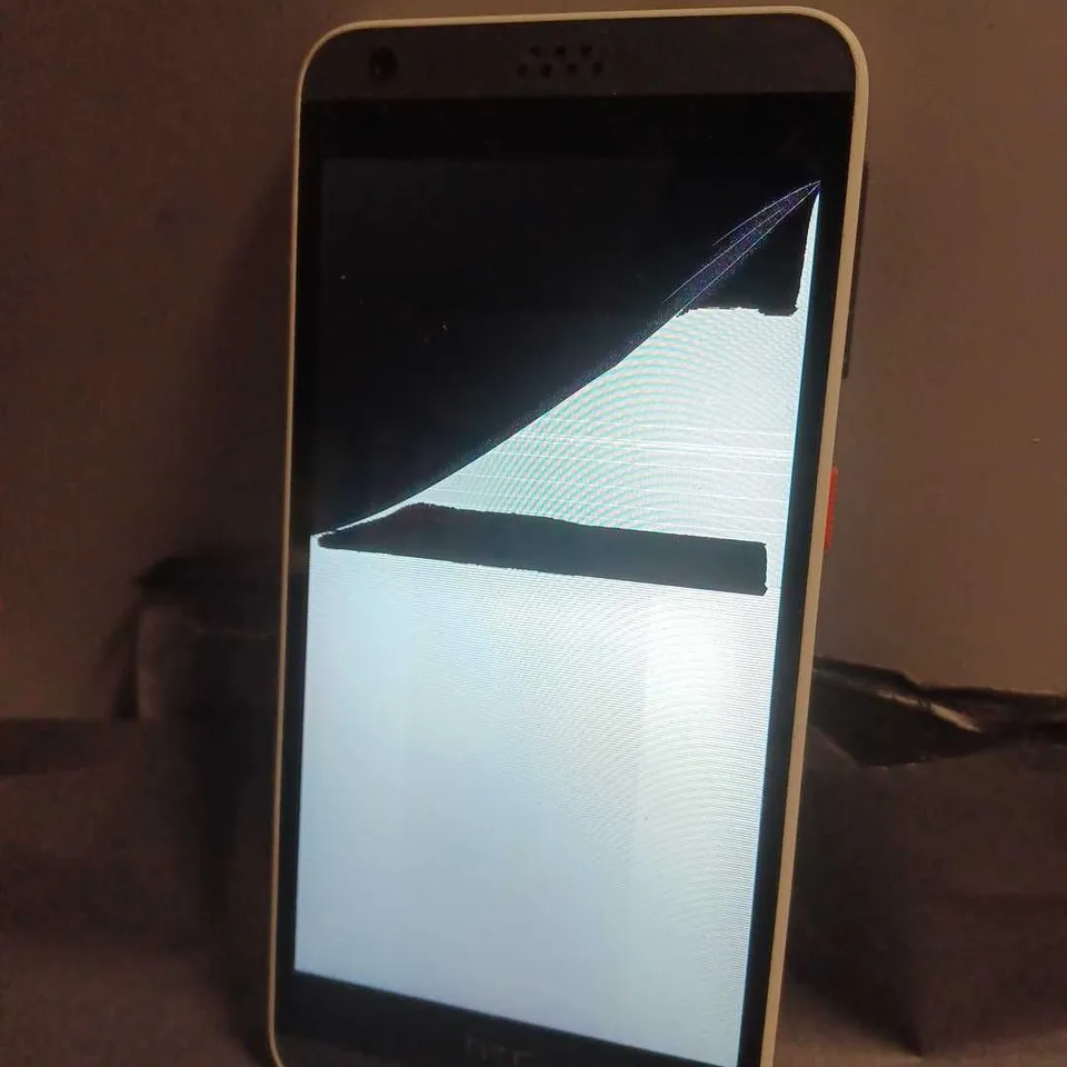 HTC DESIRE 530