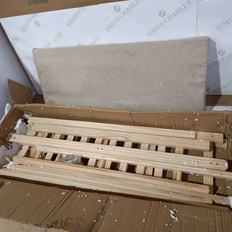 BOXED SMALL BENCH WITH BEIGE SEAT