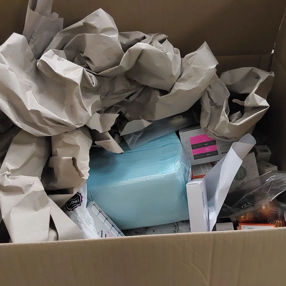 PALLET OF ASSORTED ITEMS INCLUDING: WATER GLASSES, HAMMER MULTI TOO, SHOWER FILTER, MUG, HERNIA BELT, MASSAGE OIL