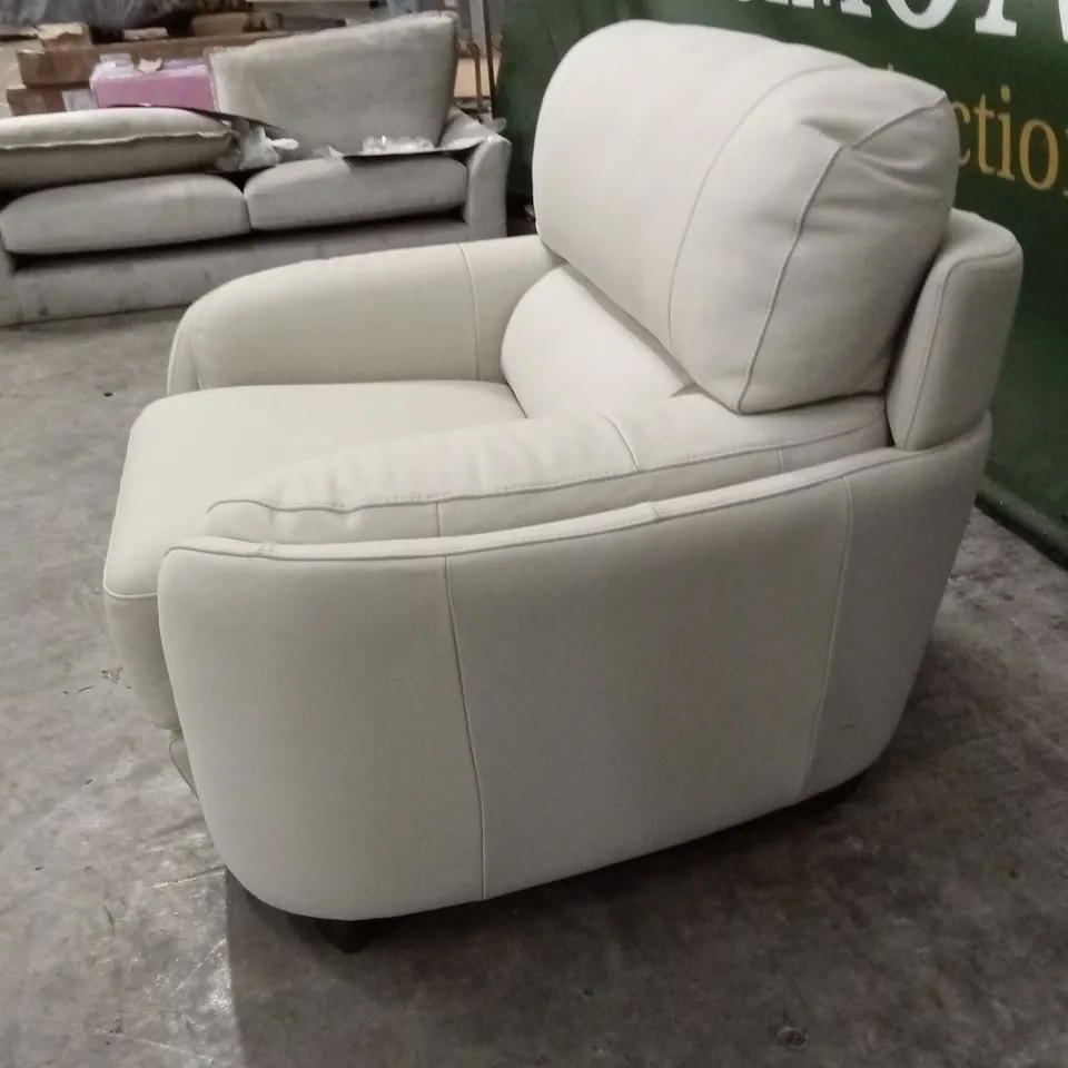 QUALITY DESIGNER ITALIAN MADE LEATHER ARMCHAIR