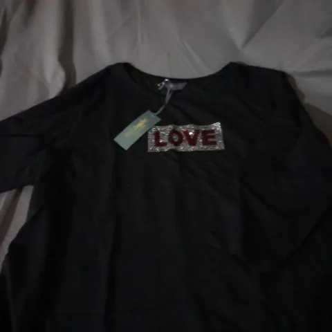 RUTH LANGSFORD LOVE TOP IN BLACK SIZE 3XL