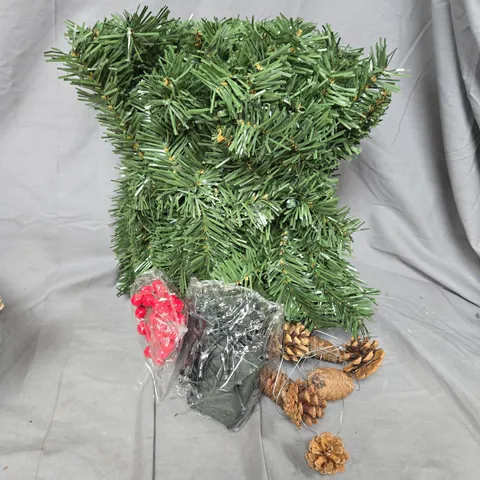 PRE-LIT PINECONE CHRISTMAS DECORATION