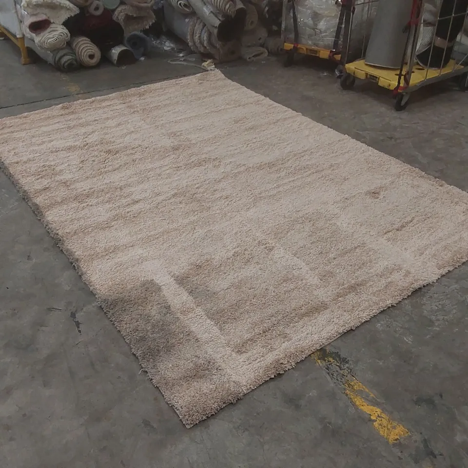 QUALITY DESIGNER AREA RUG - APPROXIMATELY 290 x 200cm