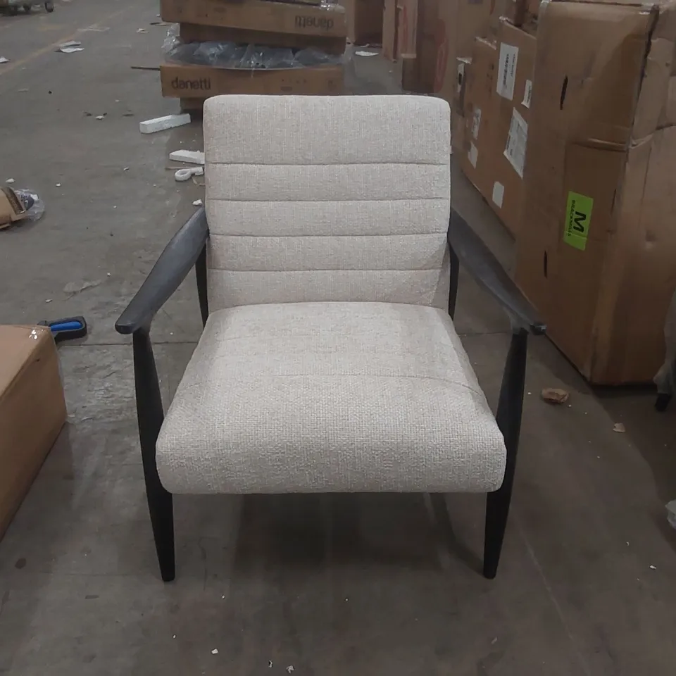 DANETTI GREYSON NATURAL FABRIC ACCENT CHAIR