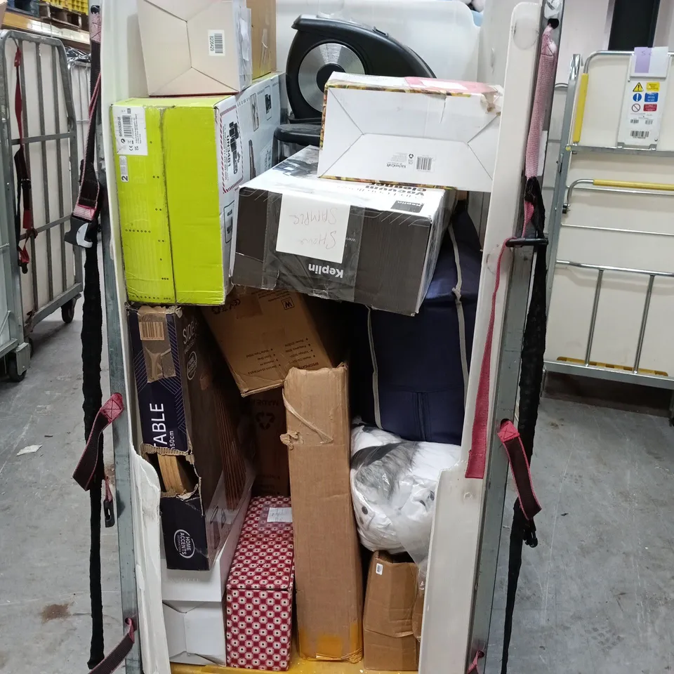 CAGE OF ASSORTED HOUSEHOLD ITEMS, LED CANDLE HOLDER, 2 IN 1 CORDLESS VACUMM, ELECTRIC STEPPER.
