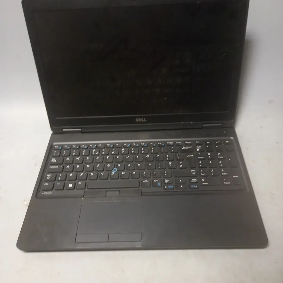 DELL LATITUDE 5580 LAPTOP 