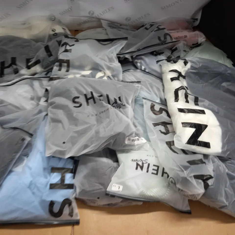LOT OF 24 ASSORTED BAGGED SHEIN CLOTHING ITEMS