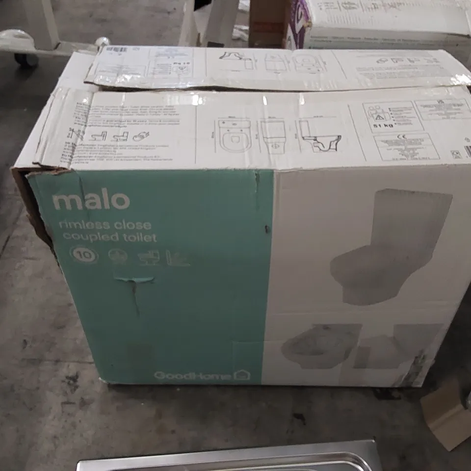 BOXED GOODHOME MALO RIMLESS CLOSE COUPLED TOILET 
