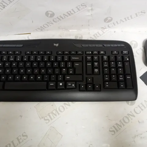 LOGITECH MK330 WIRELESS KEYBOARD