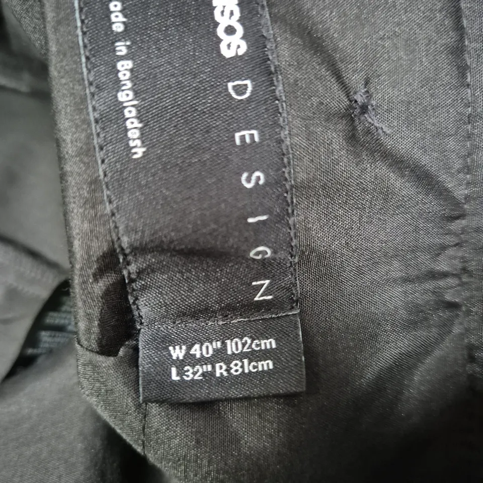 ASOS DESIGN MEN'S TROUSERS – BLACK, 40W X 32L (UK 40)