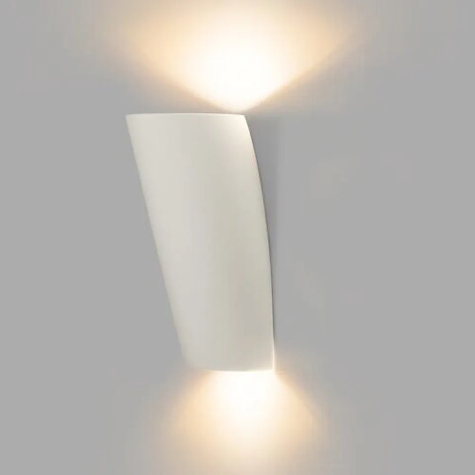 BOXED CAPITAL HOMEWARE WALL MOUNTED 2 LED LIGHT IN CERAMIC, WHITE
