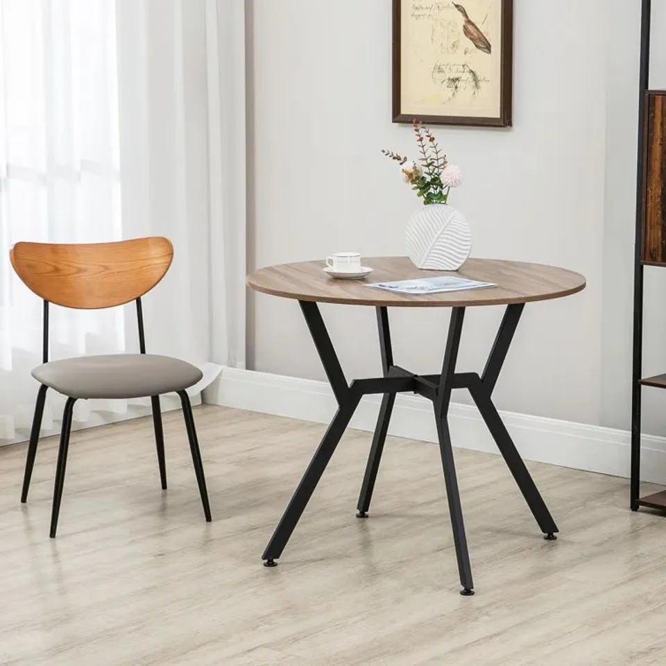 BOXED LAMBERTO ROUND DINING TABLE