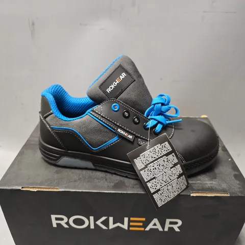 BOXED ROKWEAR SCORIA COMPOSITE LADIES TRAINER SHOE - SIZE 6