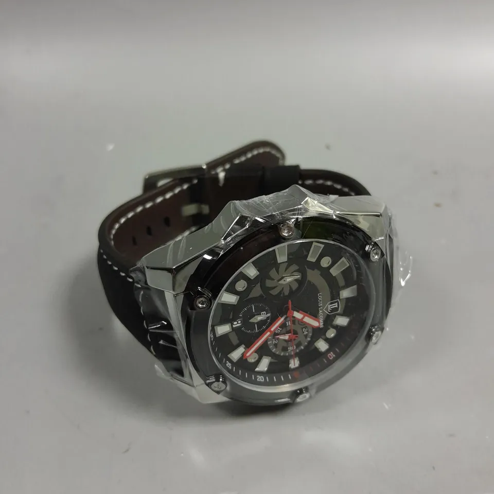 MENS LOUIS LACOMBE CHRONGRAPH WATCH – 3 SUB DIALS – SILVER COLOUR CASE – LEATHER STRAP