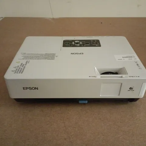 EPSON LCD PROJECTOR (EMP-1715)