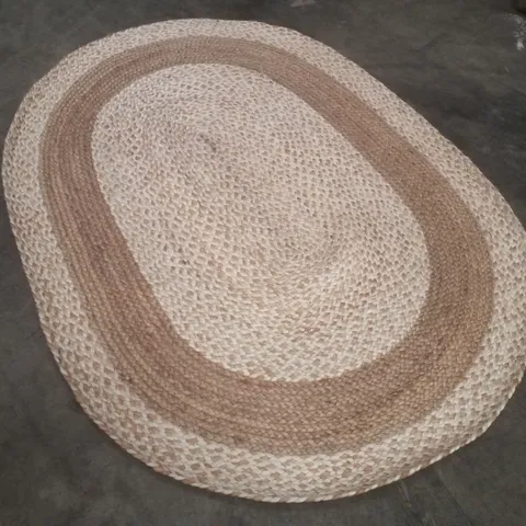 QUALITY DESIGNER AREA RUG APPROXIMATELY 120×170CM