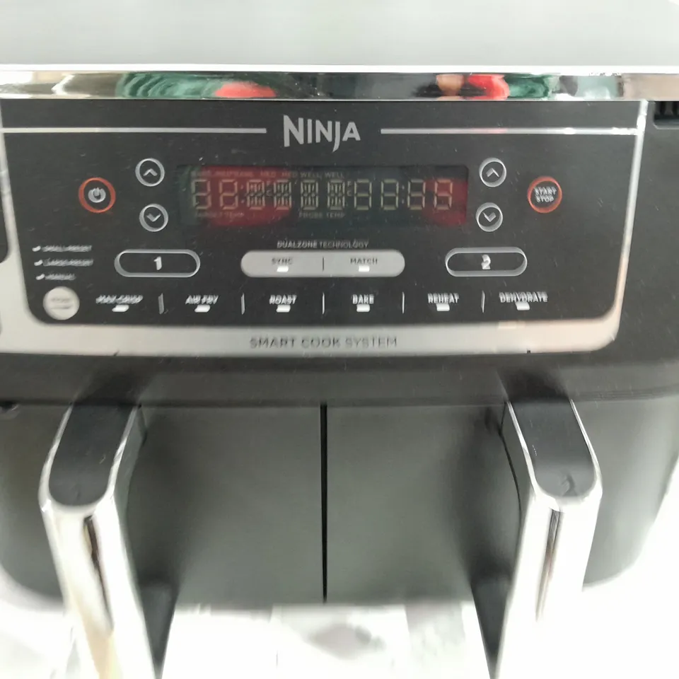 BOXED NINJA FOODI MAX 9.5L DUAL ZONE AIRFRYER AF451UK