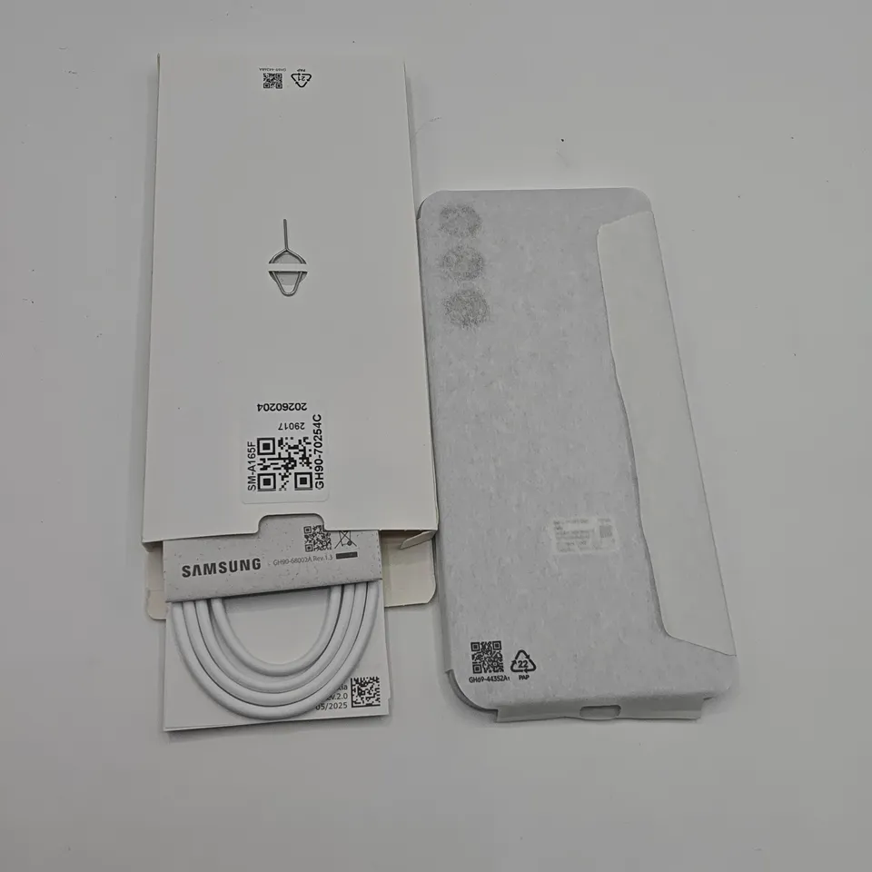 BOXED SAMSUNG GALAXY A16 4/128GB IN GREY - SM-A165F