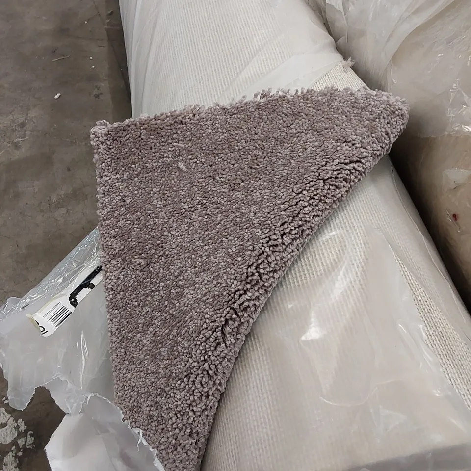 ROLL OF QUALITY KESARI TWINBACK CARPET // SIZE: APPROX 4 X 3.6m