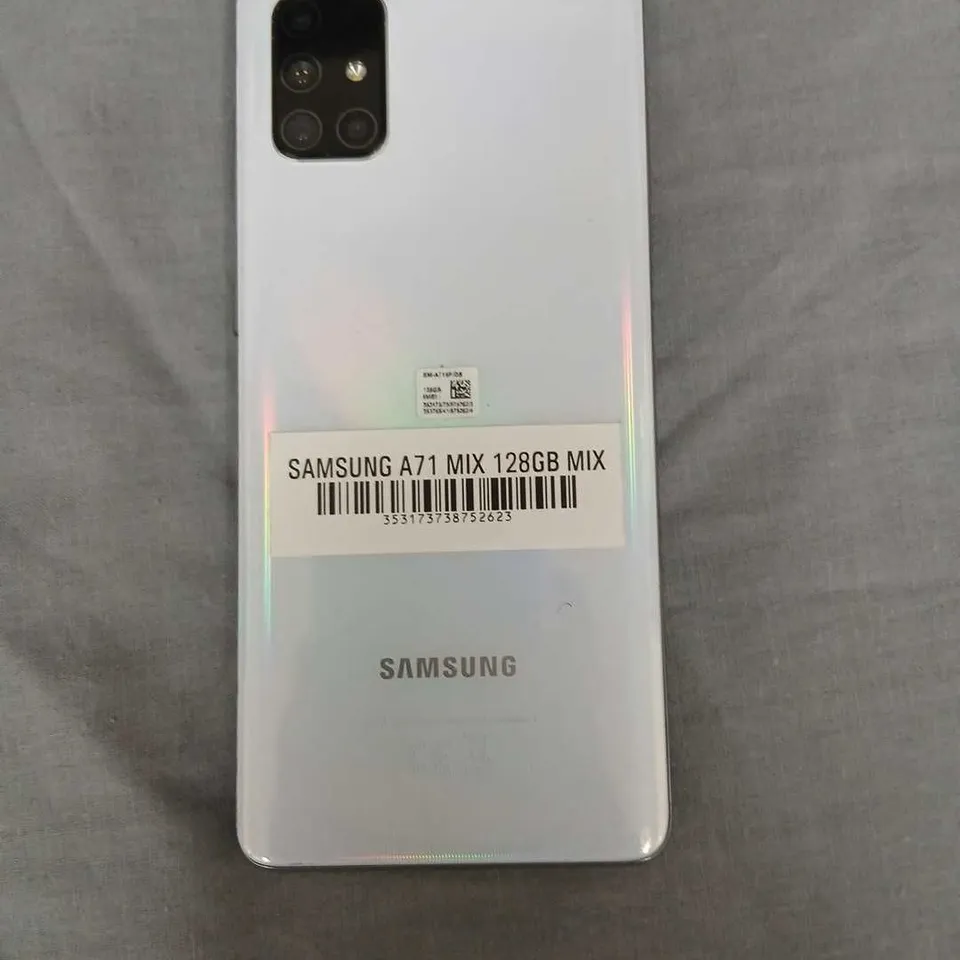 SAMSUNG A71 MIX 128GB – SILVER
