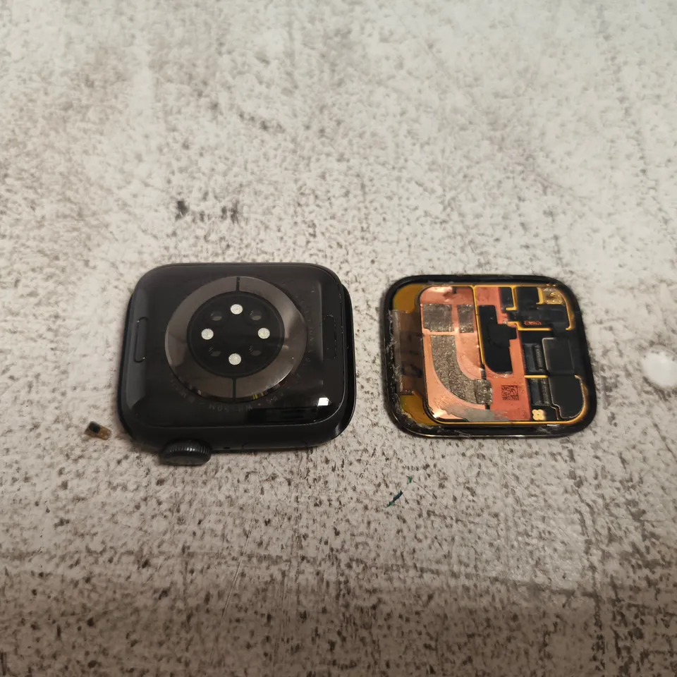 APPLE WATCH SERIES 6 A2291