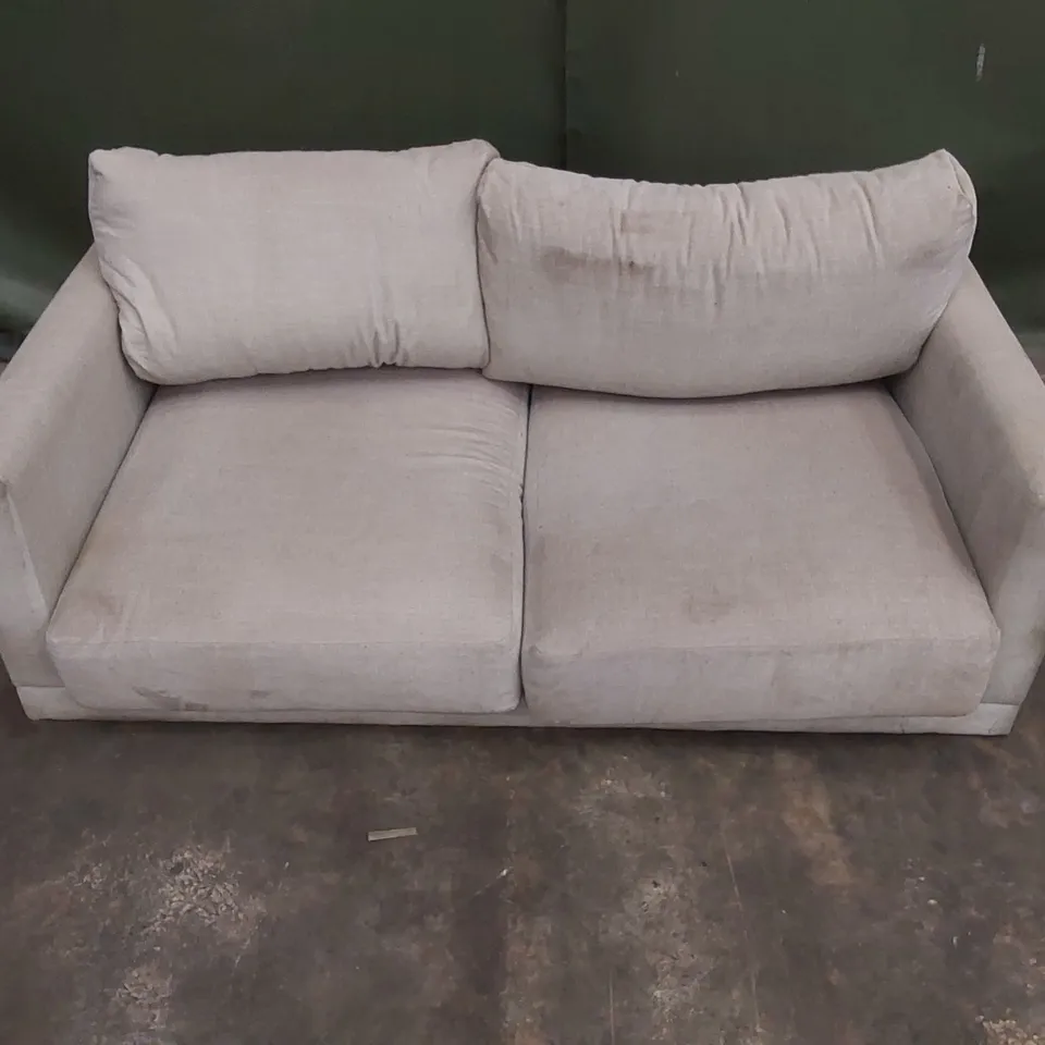 QUALITY DESIGNER 3 SEATER UPHOLSTERED SOFA