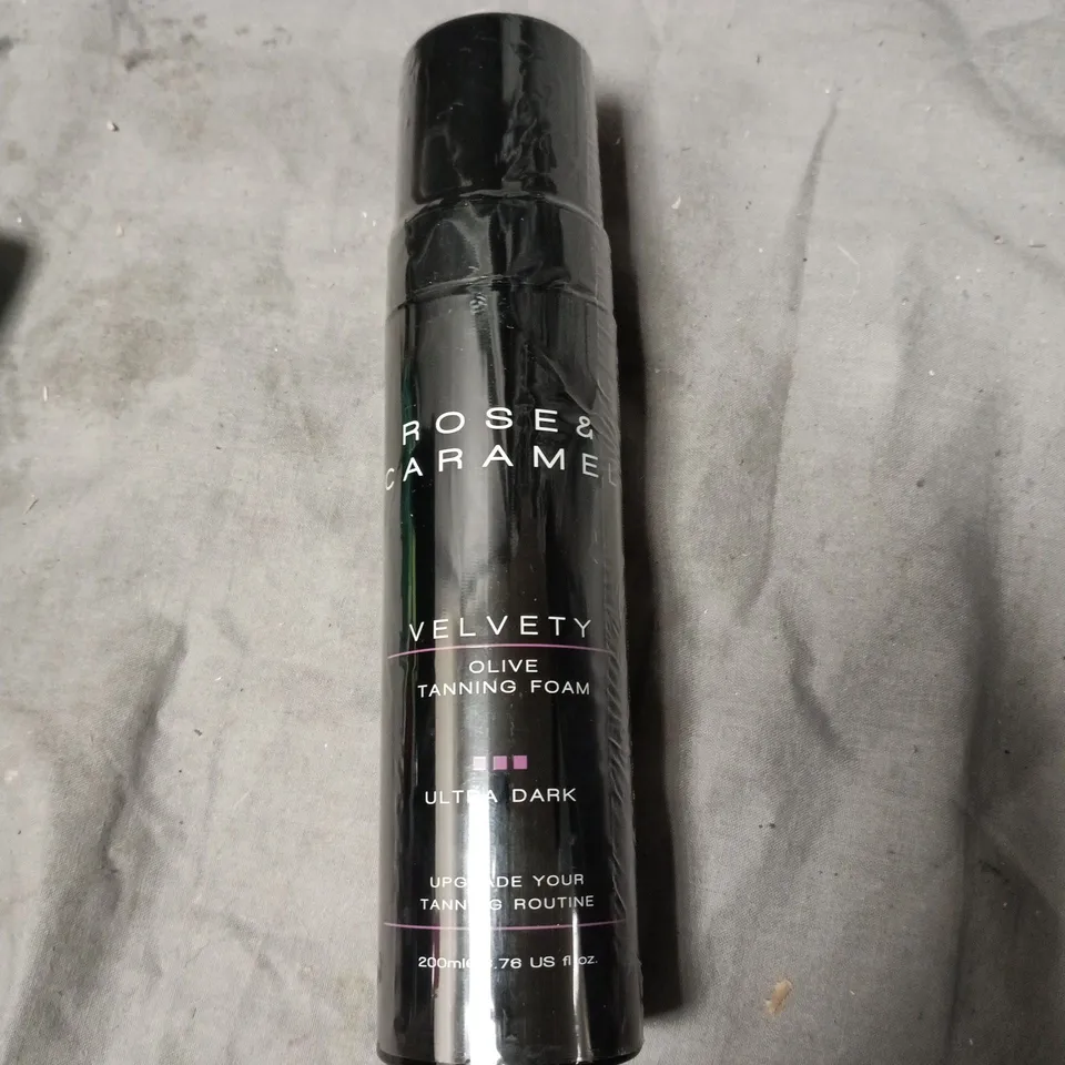 ROSE & CARAMEL VELVETY OLIVE TANNING FOAM ULTRA DARK – 200ML
