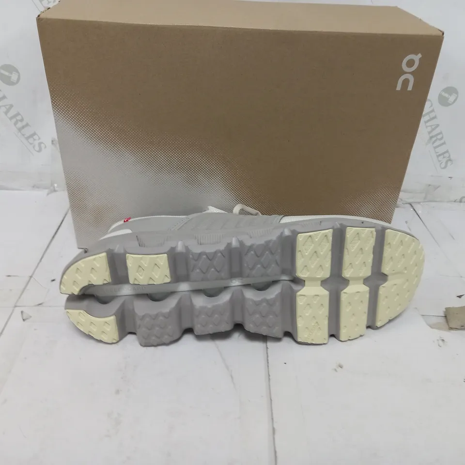 BOXED PAIR OF CLOUDSWIFT 3 AD ICE/GLACIER UK 12.5