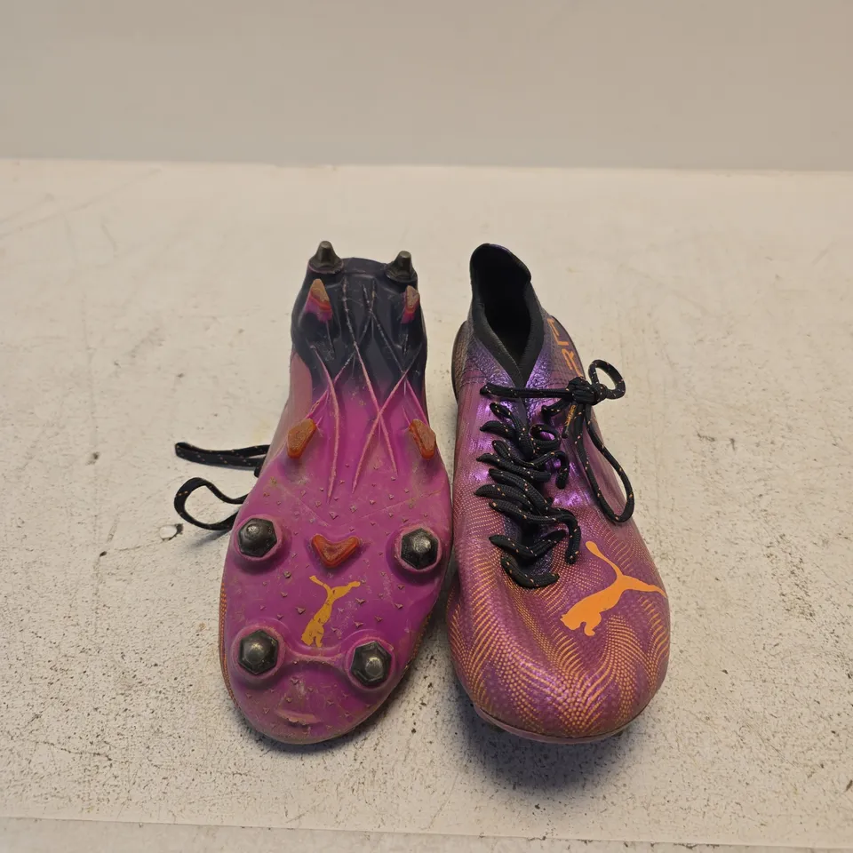 PUMA ULTRA FOOTBALL BOOTS – PURPLE/PINK, UK SIZE 6