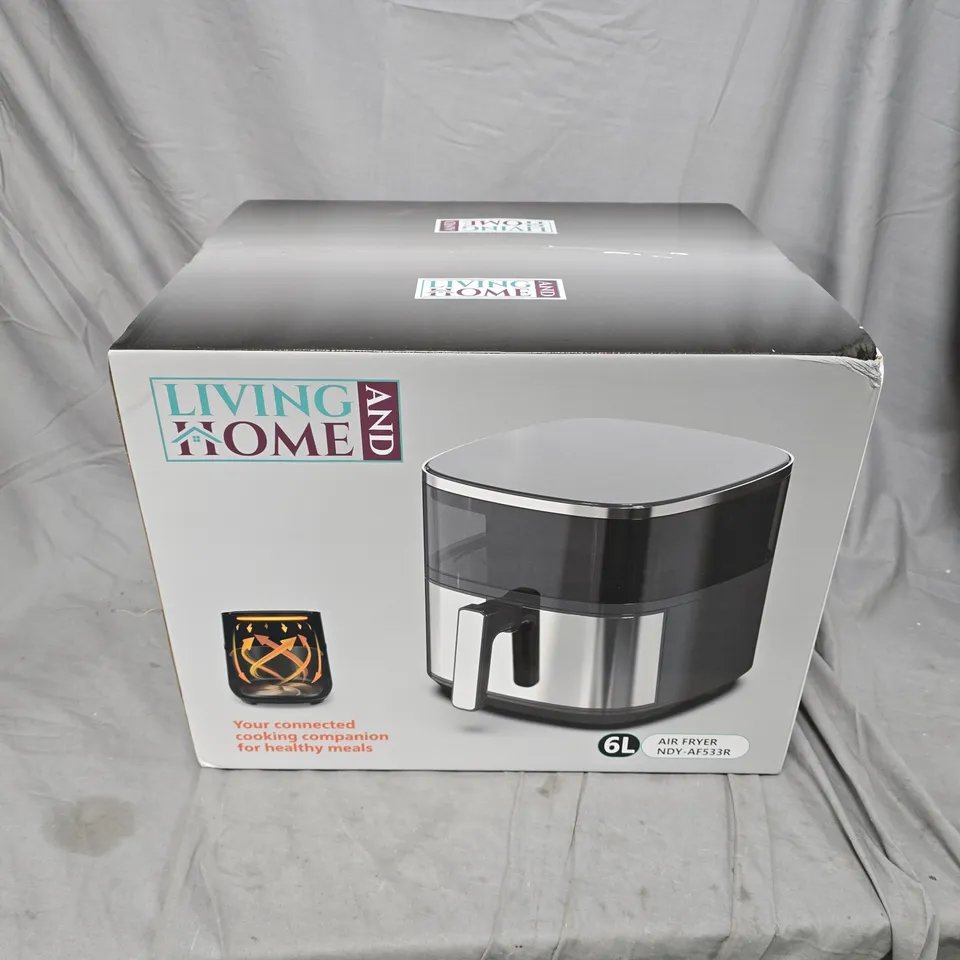 BOXED LIVING AND HOME AIR FRYER - DM0868