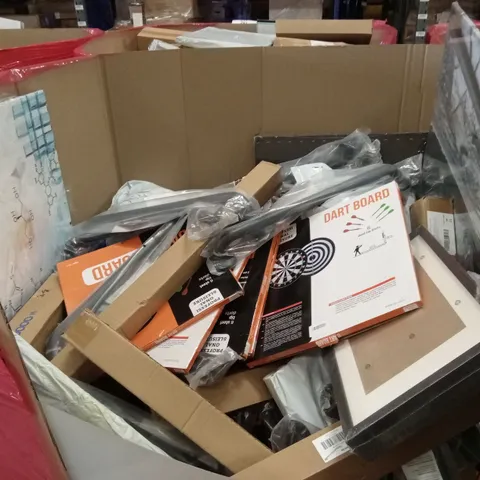PALLET OF ASSORTED HOUSEHOLD GOODS & PRODUCTS TO INCLUDE; DART BOARDS, CANVAS PRINTS, HAND RAIL ETC