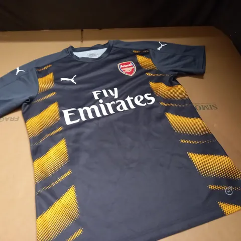 PUMA ARSENAL FOOTBALL JERSEY - UK L