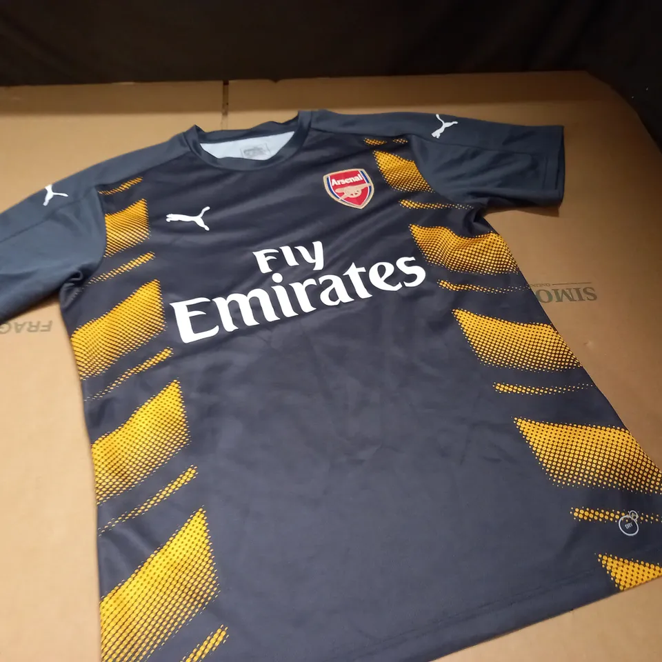 PUMA ARSENAL FOOTBALL JERSEY - UK L