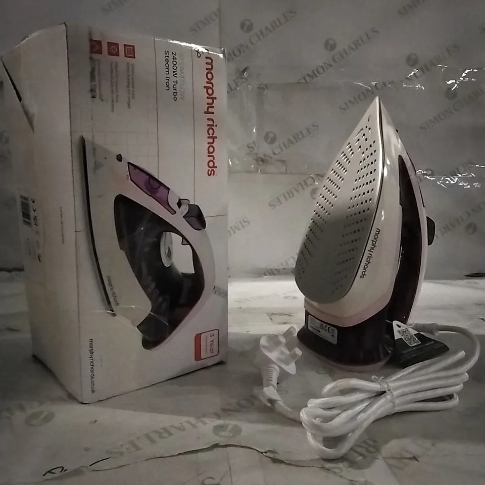 BOXED MORPHY RICHARDS STEAM FLOW 2400W TURBO IRON 