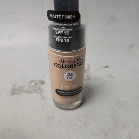 BOXED OF APPROXIMATELY 22 REVLON COLORSTAY LIGHT COVER FOUNDATION 110 IVORY