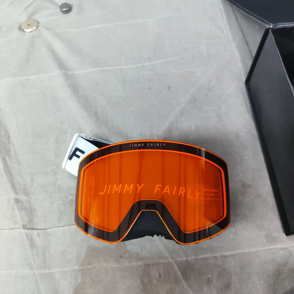 JIMMY FAIRLY ORANGE GOGGLES – WITH BOX AND STRIPED POUCH